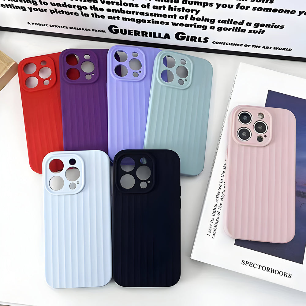 Premium Stripe Silicone Camera Protection Cover - iPhone 15