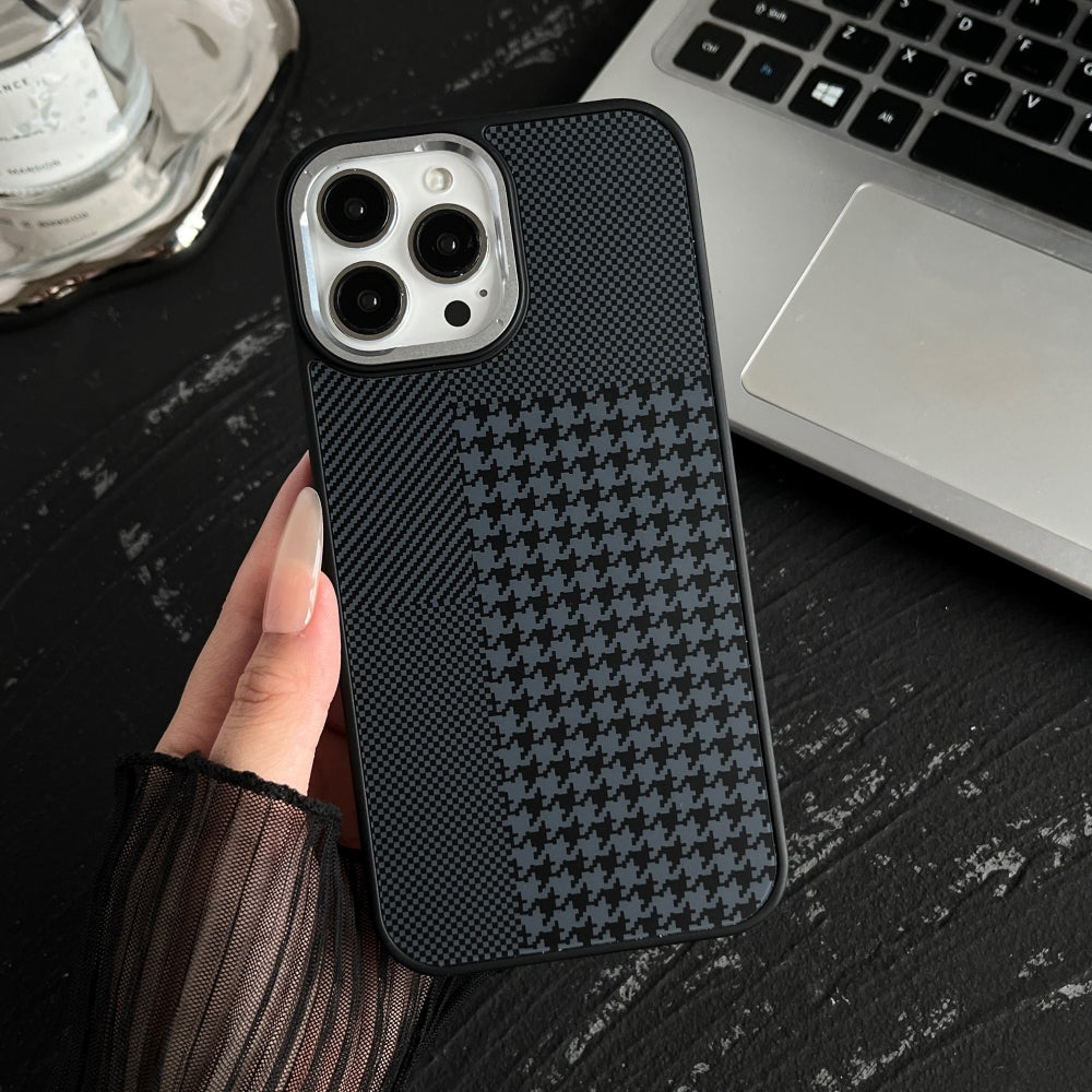 Synthetic Aramid Fiber Texture PC (Hard) Phone Case - iPhone 15