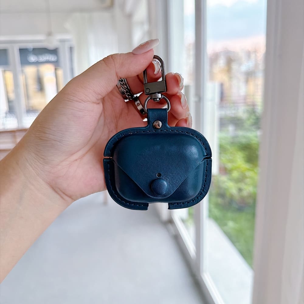 Vintage Vault PU Leather AirPods Case for Airpod Pro 4 | Airpod Pro 3 | Airpod Pro 2